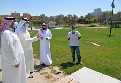 "البلدية الجنوبية" تبحث خطة صيانة وتطوير مرافق حديقة خليفة الكبرى 