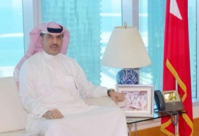 النائب الذوادي يبحث سبل توظيف المخرجات وإعادة توظيف المسرحين من العمل