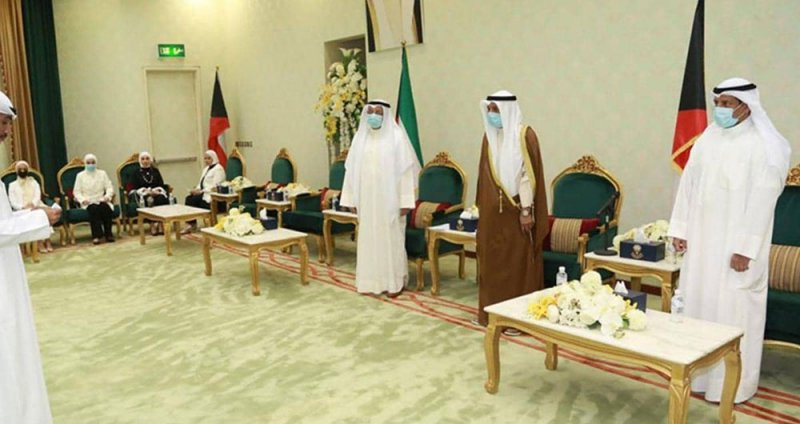قاضيات يؤدين اليمين القانونية لأول مرة بتاريخ الكويت