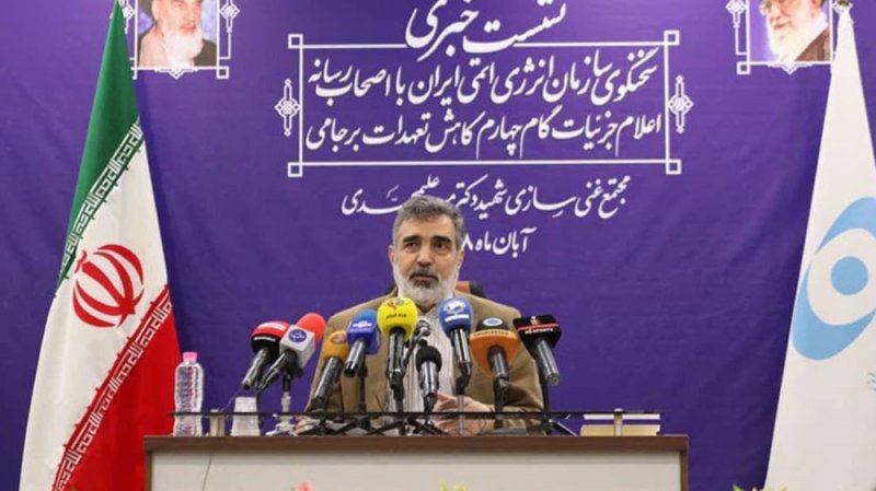 إيران تؤكد التقرير الدولي حول تخصيب 3 أطنان من الیورانیوم