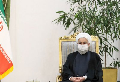 رغم الرفض الشعبي.. روحاني يشيد باتفاقية الصين الغامضة