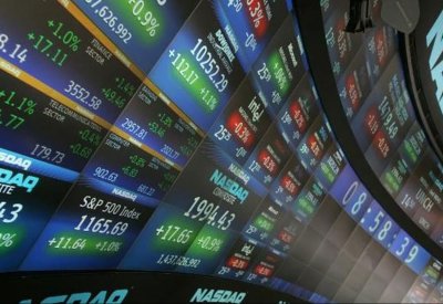 بعد إصابة ترمب بكورونا..الأسهم الأميركية تهوي والين يحلق