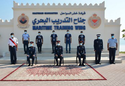 افتتاح دورة قيادة الزوارق وقوانين الإبحار والعلامات البحرية لمفتشي "الرقابة البحرية"