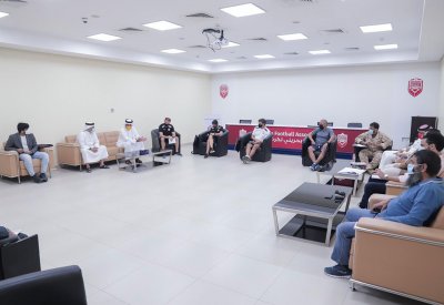 نائب رئيس اتحاد الكرة للشؤون الفنية يستقبل صقر بن سلمان