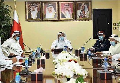 محافظ الشمالية يلتقي رؤساء المآتم ويؤكد على ضرورة التقيد بالإجراءات الاحترازية