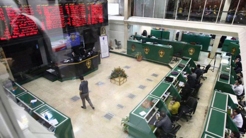 كيف خدعت إيران 3 ملايين من مواطنيها في البورصة ؟