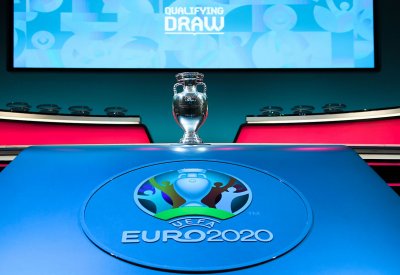 يورو 2020.. اكتمال عقد نهائي الملحق