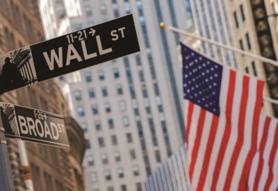 مؤشرات الأسهم الأمريكية تغلق على ارتفاع