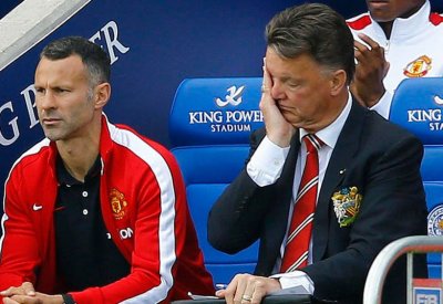 هيوز يرشح غيغز لتولي تدريب مانشستر يونايتد