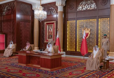 جلالة الملك يفتتح دور الانعقاد الثالث من الفصل التشريعي الخامس لمجلسي الشورى والنواب