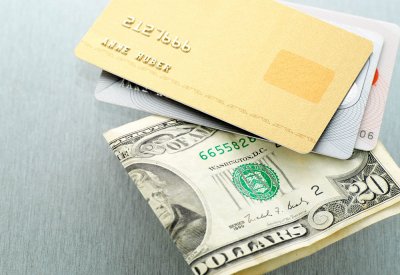 هل انتهى عصر النقود؟ بنوك مركزية تفكر بإطلاق "عملات رقمية"