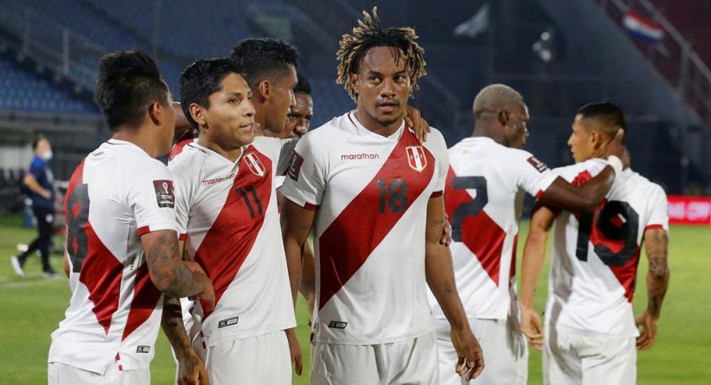 إصابة لاعبيْن بمنتخب بيرو بفيروس كورونا قبل مواجهة البرازيل