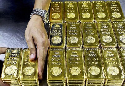 الذهب يرتفع وسط مخاوف من الجائحة والانتخابات الأميركية