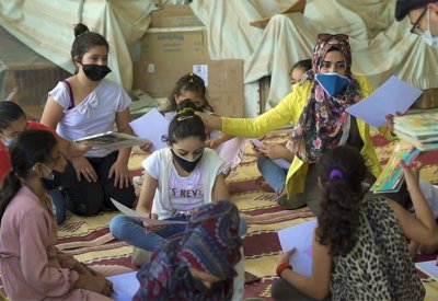 "كان ياما كان" تهدي 1500 كتاب للأطفال اللبنانيين 