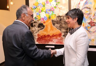 الفنانة ديانا الشيخ: ”بلوحاتي استطعت التصالح مع السرطان“