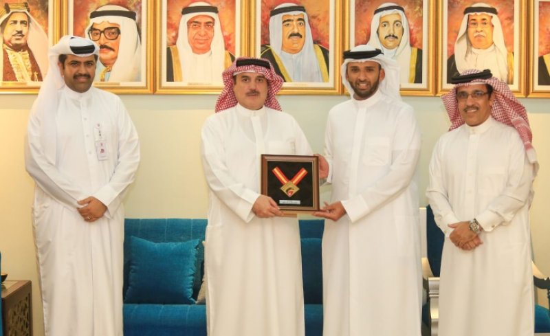 رئيس الاتحاد البحريني لكرة القدم يستقبل رئيس نادي الحد