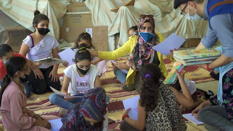 "كان ياما كان" تهدي 1500 كتاب للأطفال اللبنانيين 