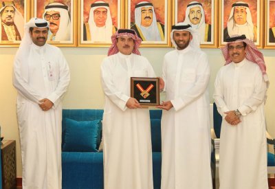 رئيس الاتحاد البحريني لكرة القدم يستقبل رئيس نادي الحد
