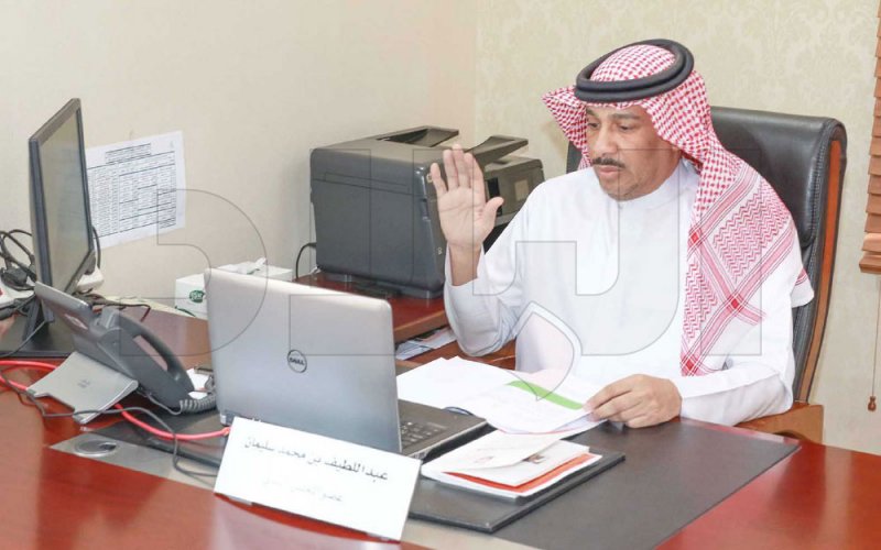 تركيب أبراج الاتصالات بالمآذن في عهدة “العدل”