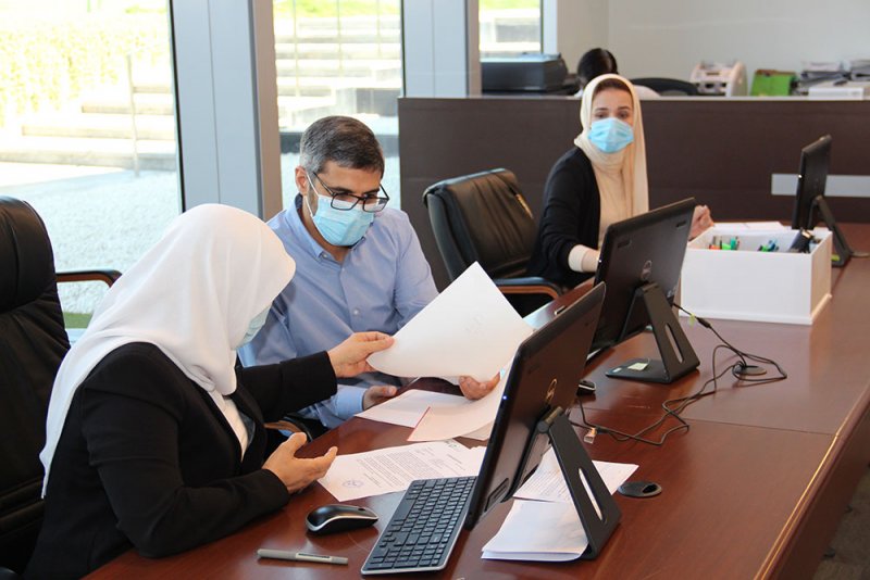 مجلس المناقصات يفتح مظاريف 43 عطاء لعدد 10 مناقصات مطروحة من خمس جهات متصرفة