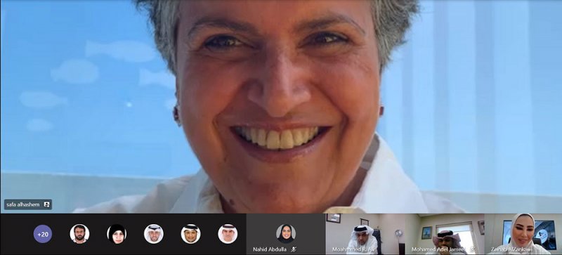 بالصور: النائبة الكويتية صفاء الهاشم تقدم محاضرة لموظفي مجلس الشورى