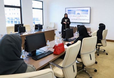 "أمانة النواب" تنظم وتشارك في 10 برامج تدريبية وورش عمل