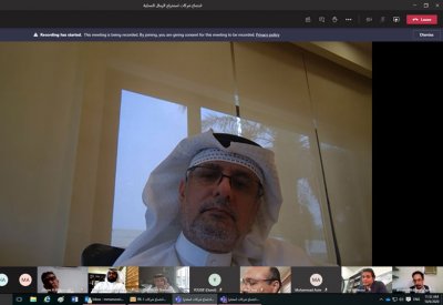أبوالفتح يُطلع شركات سحب الرمال على المنطقة البحرية المخصصة لعملهم