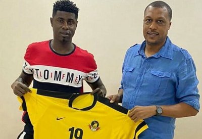 الأهلي يعزز صفوفه بالسنغالي ممادو
