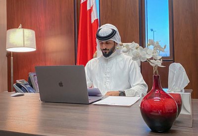 سمو الشيخ ناصر بن حمد يدعو شباب البحرين والخليج العربي والعرب لتطوير ذواتهم والإبداع في مختلف المجالات