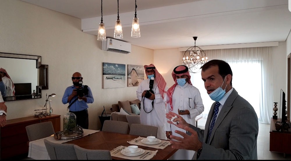 جولة داخل إحدى الوحدات السكنية