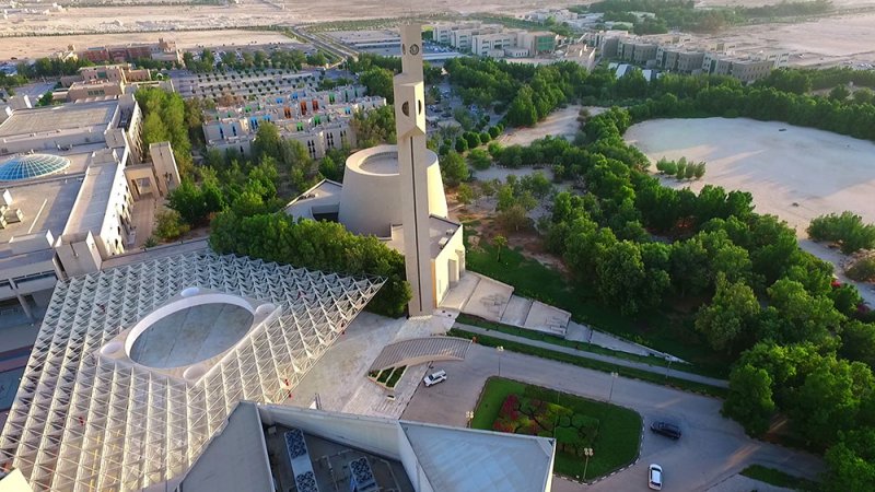 جامعة البحرين تستكمل نقل جميع تطبيقات البنية التحتية لتقنية المعلومات إلى سحابة أمازون ويب سيرفيسز