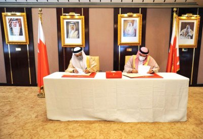 "العدل" و"سوق العمل" توقعان مذكرة تفاهم لمساعدة العمالة الوافدة برفع الدعاوى العمالية