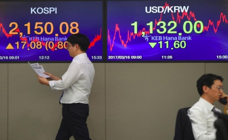 تعاملات الأسهم في الخارج للكوريين الجنوبيين تزداد بنسبة 42.7% في الربع الثالث من العام الجاري