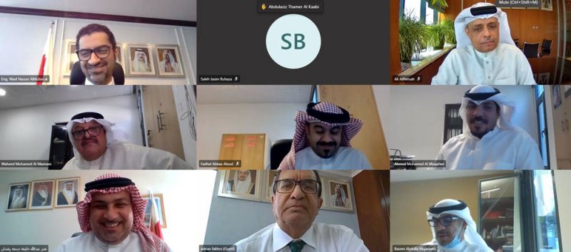 المبارك يجتمع مع رئيس وأعضاء بلدي المحرق لمناقشة احتياجات المحافظة والمشاريع الخدمية