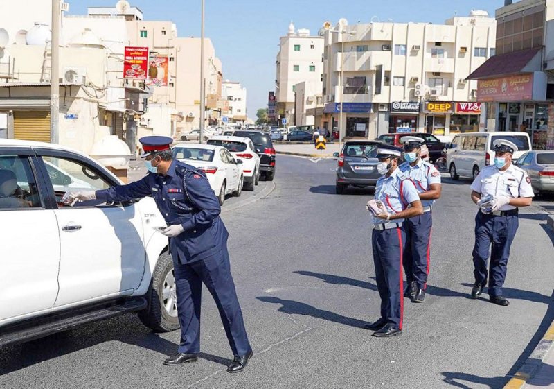 المحافظة الجنوبية توزع 10000 كمامة