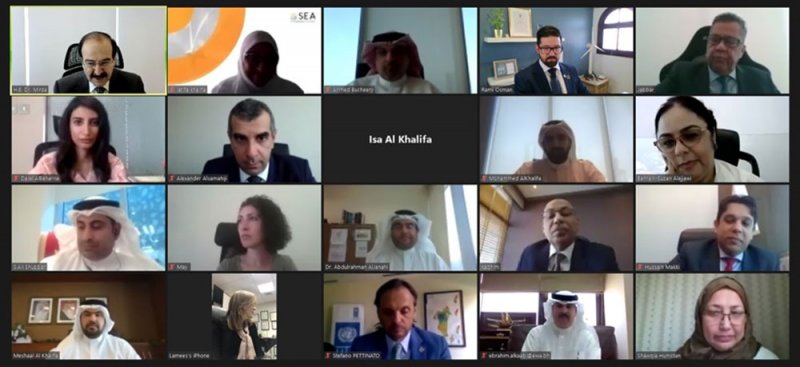 ميرزا يستعرض مع اللجنة الوطنية للطاقة المتجددة وكفاءة الطاقة التقدم المحرز في تحديد الاراضي لمشاريع الطاقة المتجددة