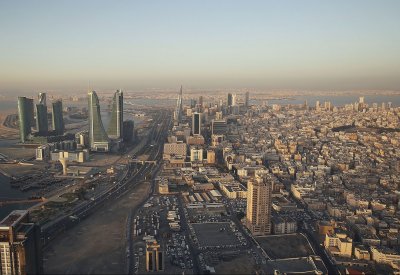 20 ألف دينار غرامة عدم منح الأفضلية للبحريني في التوظيف