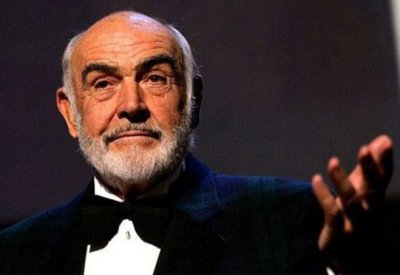 وفاة الممثل البريطاني شون كونري بطل أفلام جيمس بوند