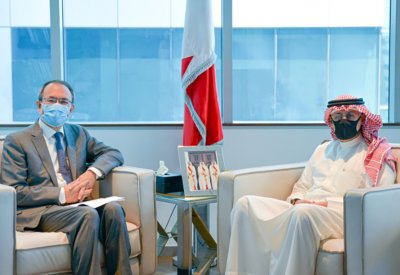 وزير الصناعة يؤكد متانة العلاقات بين البحرين والصين