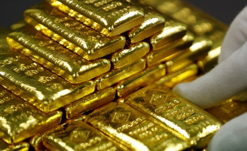 الذهب يتراجع ترقبا لنتائج الانتخابات الامريكية