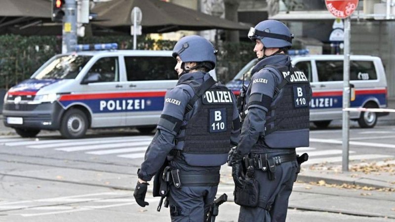 قادة ينددون بهجوم فيينا ويؤكدون على ضرورة "محاربة الإرهاب"