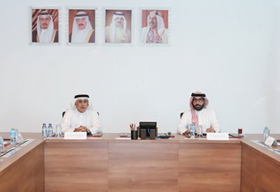 وزير الصناعة يترأس أعمال الاجتماع العاشر لمجلس تنمية المؤسسات الصغيرة والمتوسطة