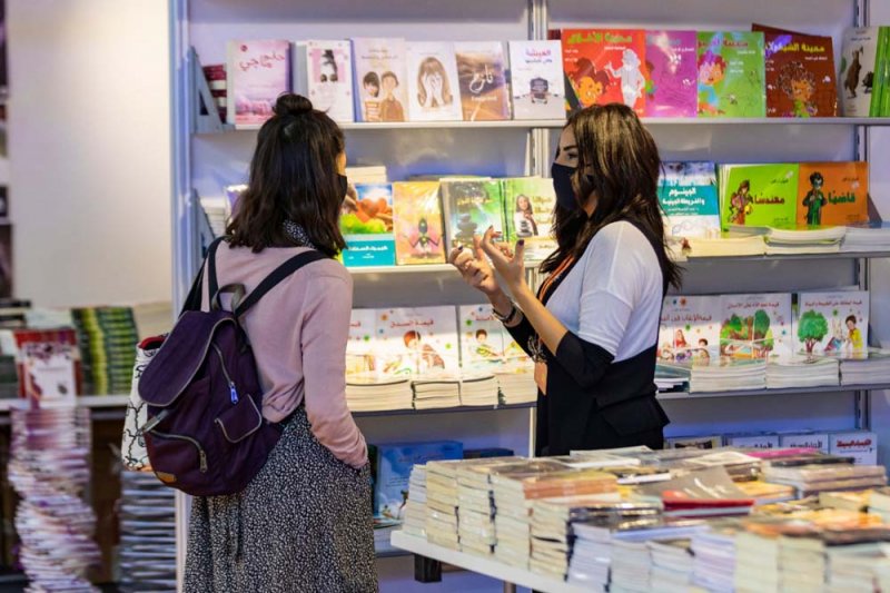 "الشارقة الدولي للكتاب" يفتح صفحة جديدة من فصول المعرفة العربية والعالمية