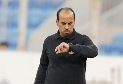 البسيتين يتعاقد مع المدرب خالد تاج