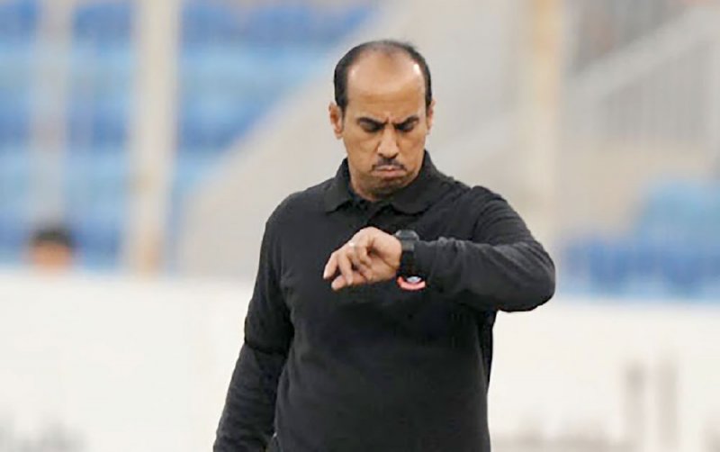 البسيتين يتعاقد مع المدرب خالد تاج