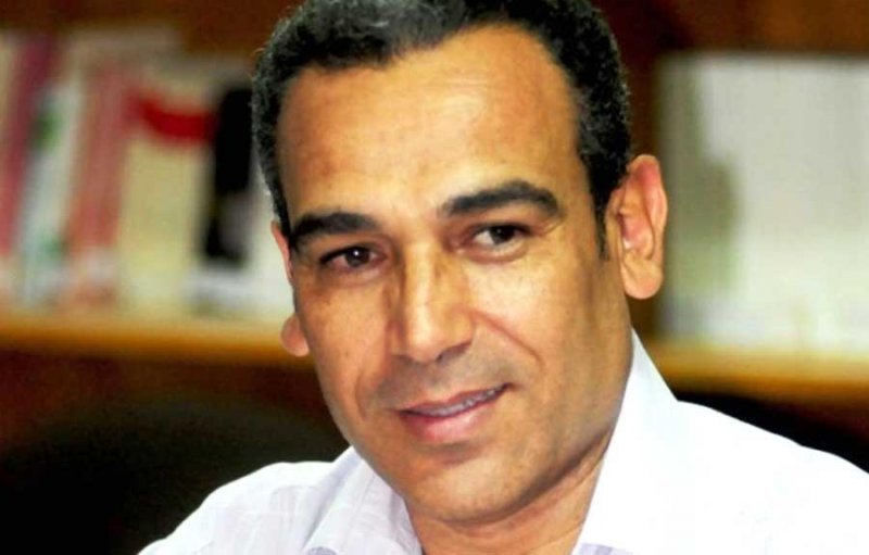 الشاعر سمير درويش يسرد "مكانة المرأة في المشهد المصري" غداً