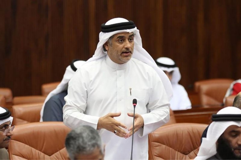 الصالح يؤكّد أهمية تمرير "قانون أولوية توظيف البحريني" في قطاع التعليم