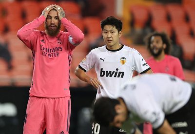 ريال مدريد يسقط برباعية امام فالنسيا