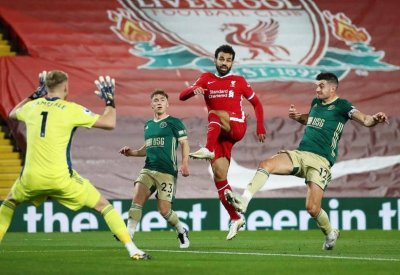 "أزمة التغييرات" تقسم أندية الدوري الإنجليزي