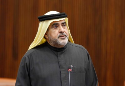 بوعنق: لبيع الشركات الحكومية وتسديد ديون الشعب